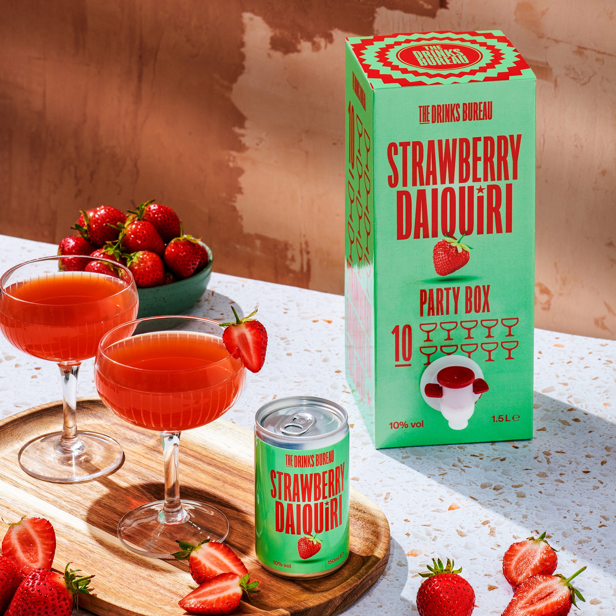 The Drinks Bureau Strawberry Daiquiri Party Box